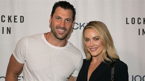 peta murgatroyd topless|Peta Murgatroyd Shares Naked Pic of Husband Maksim。